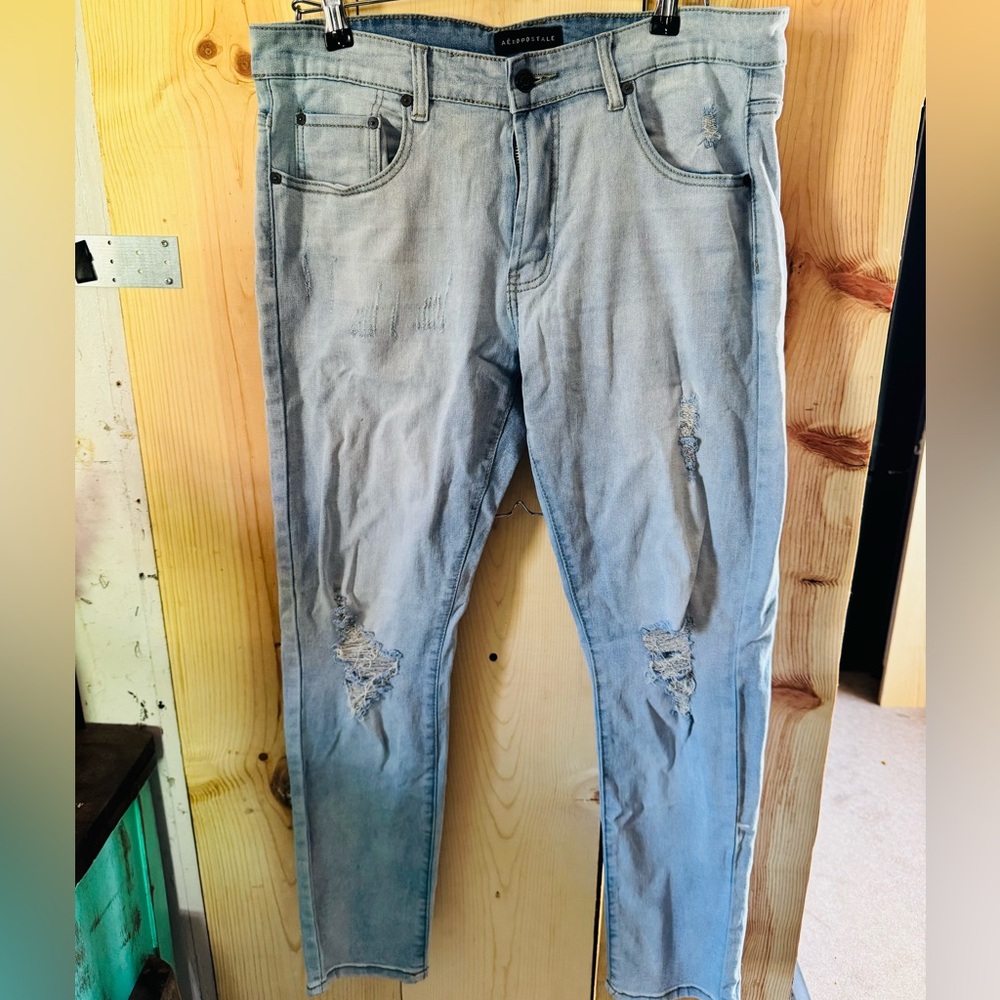 Aeropostale Distressed Super Skinny Jean